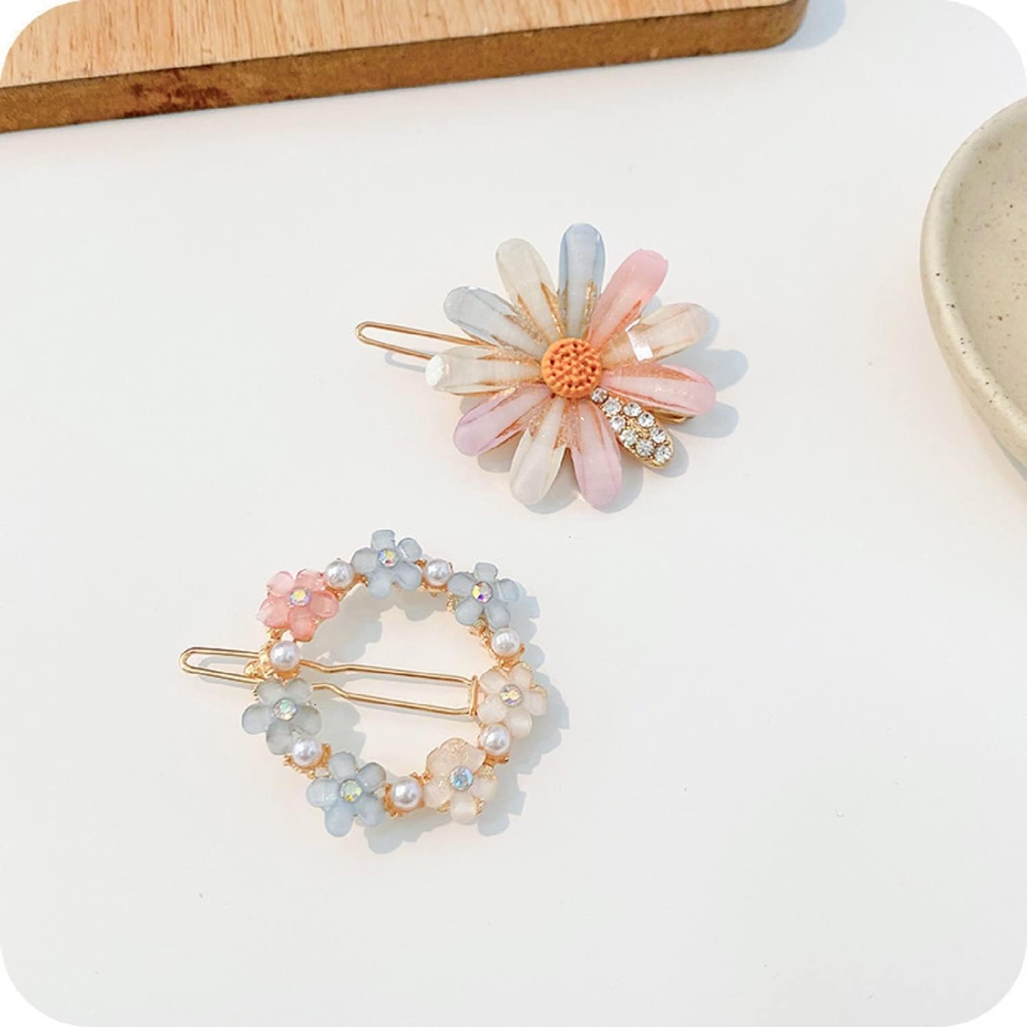 4 Pieces Korean Style Hair Clips for Girls and Women's 1 Pcs Of set - DIOEX