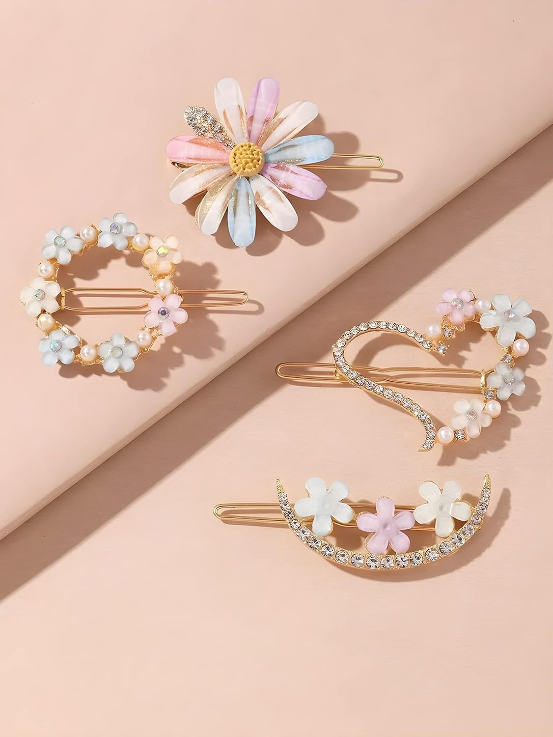 4 Pieces Korean Style Hair Clips for Girls and Women's 1 Pcs Of set - DIOEX